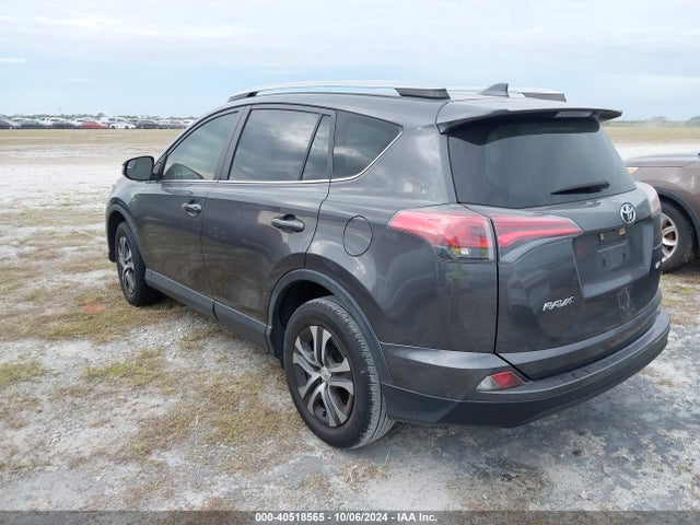 Toyota RAV4 LE 2017 JTMZFREV6HJ702540 Image 3