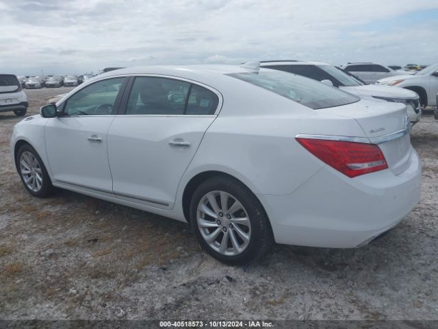 1G4GB5G39GF253035 Buick Lacrosse Leather