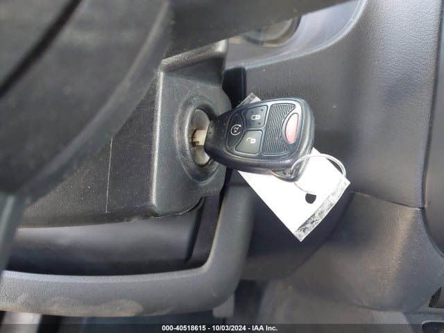 1C4NJRFB1ED713327 Jeep Patriot Latitude