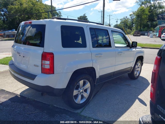 1C4NJRFB1ED713327 Jeep Patriot Latitude