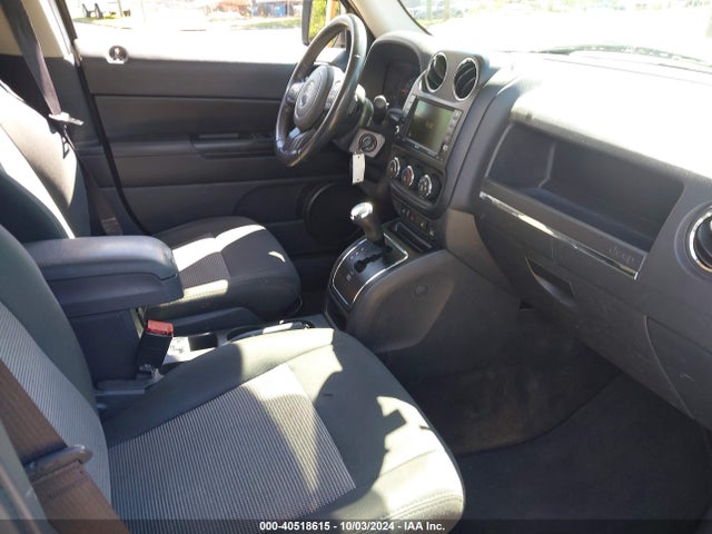1C4NJRFB1ED713327 Jeep Patriot Latitude