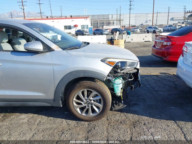 Hyundai TUCSON SE 2017 KM8J23A45HU441768 Image 18