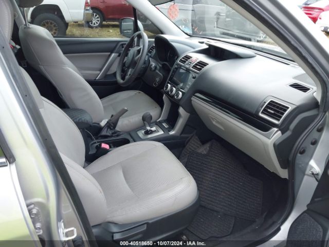 2018 SUBARU FORESTER JF2SJAJC4JH517570 Photo 4