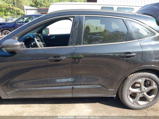 1FMCU0MN1RUA04583 Ford Escape St-line