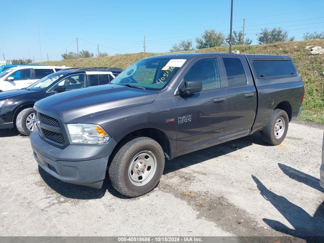 RAM 1500 Tradesman  4x4 6'4 Box 2018 1C6RR7FT2JS320635 Image 2