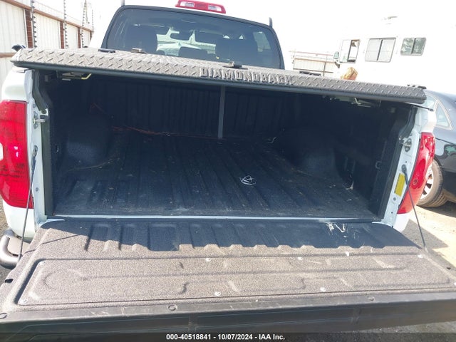5TFDY5F19KX802497 Toyota Tundra Trd Pro 5.7l V8