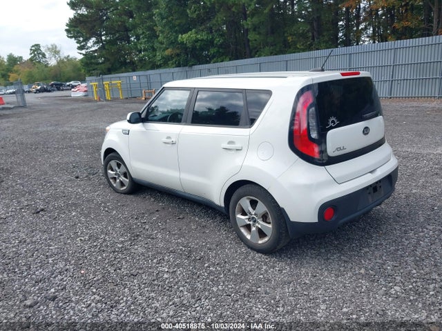 KIA Soul 2017 KNDJN2A20H7437372 Image 3
