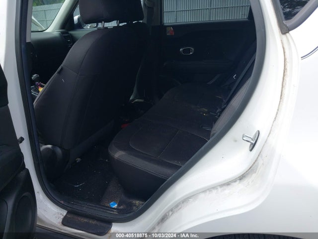 KIA Soul 2017 KNDJN2A20H7437372 Image 8