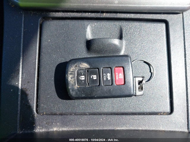 4T1BK1FK4EU548080 Toyota Camry Se V6