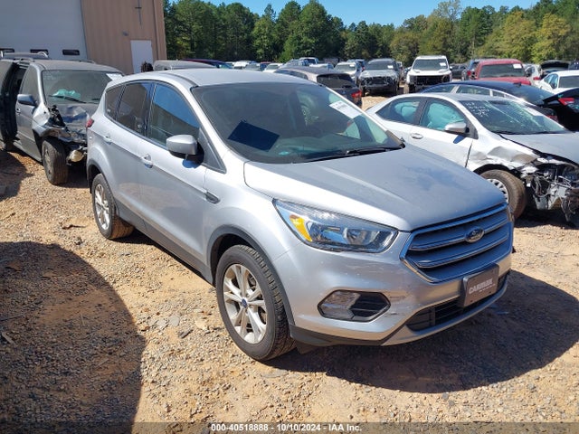 Ford ESCAPE SE 2019 1FMCU9GD2KUA48797 Image 1
