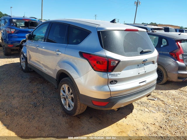Ford ESCAPE SE 2019 1FMCU9GD2KUA48797 Image 3