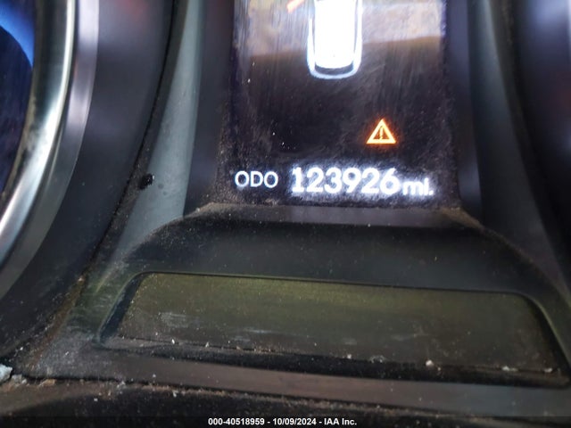 2013 Hyundai Santa Fe Sport მანქანა იყიდება აუქციონზე, vin: 5XYZU3LB5DG013627, აუქციონის ნომერი: 40518959
