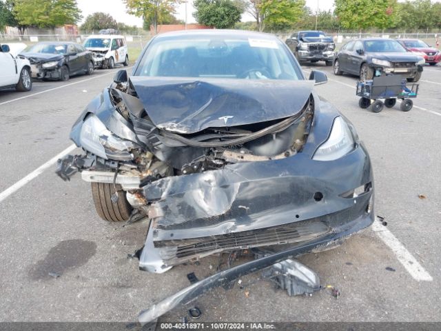 5YJ3E1EB1JF118706 Tesla Model 3 Long Range/performance