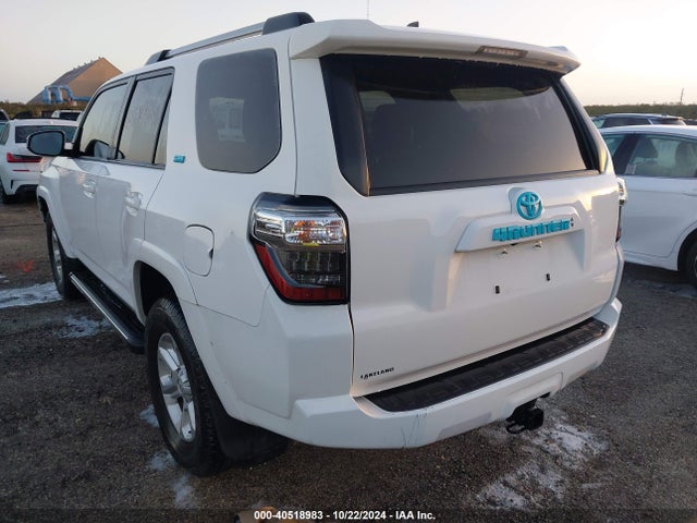 Toyota 4runner Sr5 Premium 2021 JTEFU5JR7M5241941 Image 3