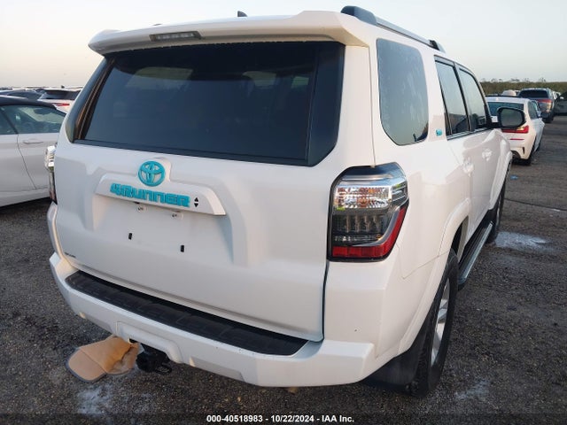 Toyota 4runner Sr5 Premium 2021 JTEFU5JR7M5241941 Image 4