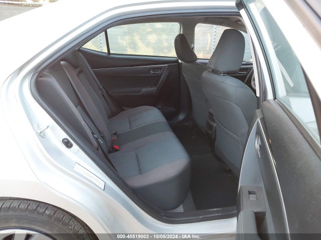 Toyota COROLLA LE 2018 5YFBURHEXJP814133 Image 8