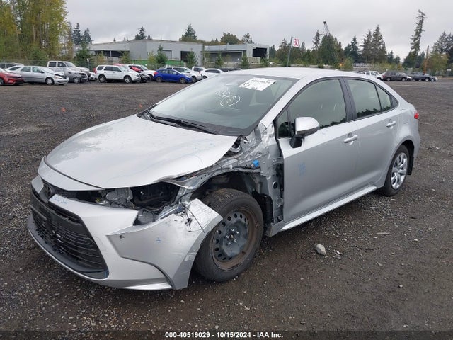 Toyota COROLLA LE 2024 JTDB4MEEXR3017439 Image 2