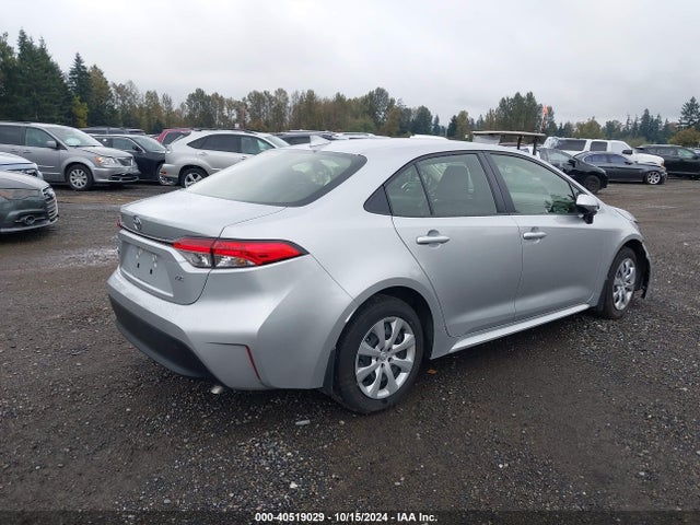 Toyota COROLLA LE 2024 JTDB4MEEXR3017439 Image 4