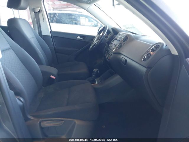 WVGAV3AX6EW556185 Volkswagen TIGUAN S