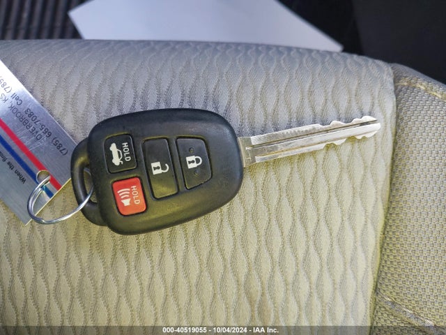 Toyota COROLLA LE 2015 2T1BURHE7FC449210 Image 11