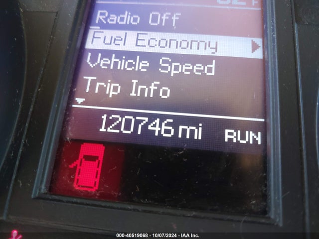 2C4RC1GG9ER115250 Chrysler Town & Country Limited