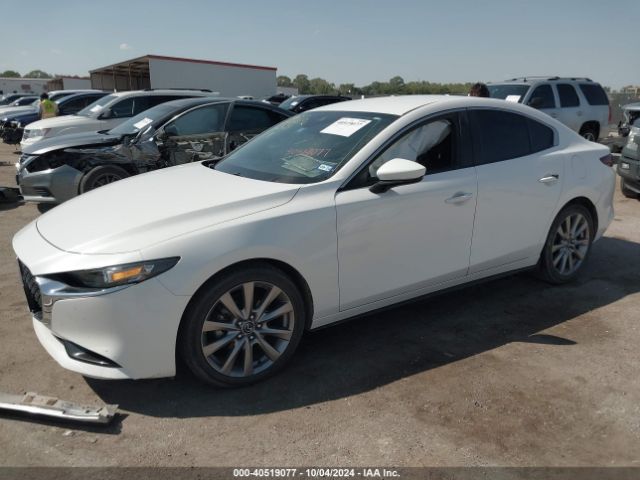 3MZBPAALXKM105323 Mazda Mazda3 Select Package