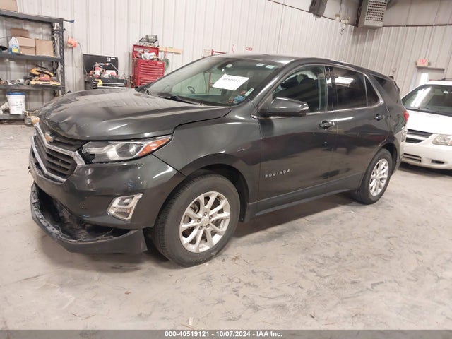 Chevrolet EQUINOX LT 2018 2GNAXJEV8J6183223 Image 2