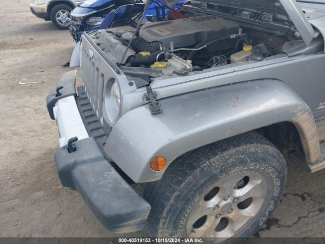 1C4BJWEG3FL752457 Jeep Wrangler Unlimited Sahara