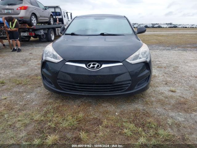 KMHTC6AD9GU256581 Hyundai Veloster