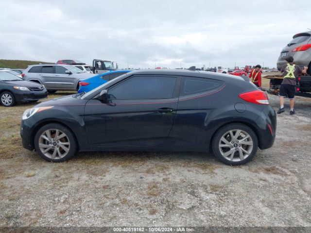 KMHTC6AD9GU256581 Hyundai Veloster