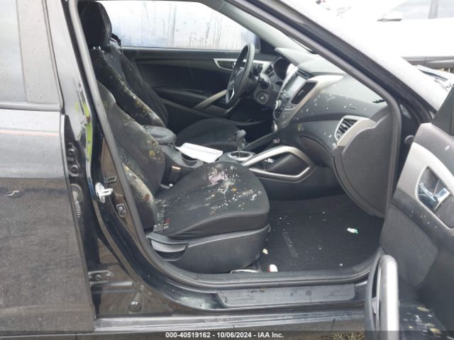 KMHTC6AD9GU256581 Hyundai Veloster