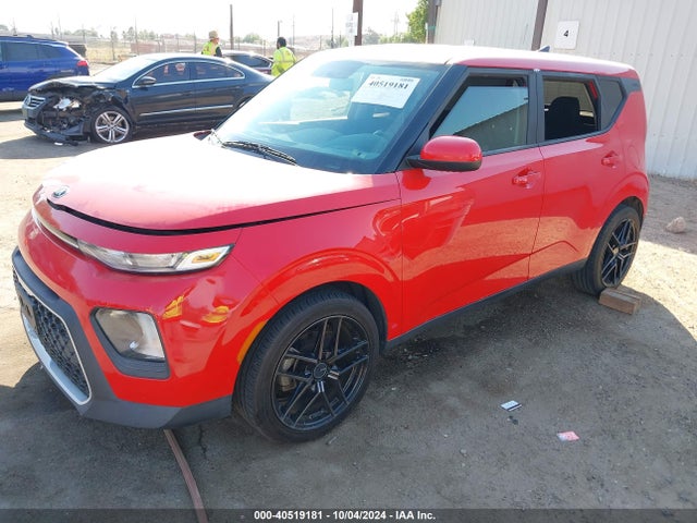 KIA SOUL LX 2020 KNDJ23AU9L7715730 Image 2