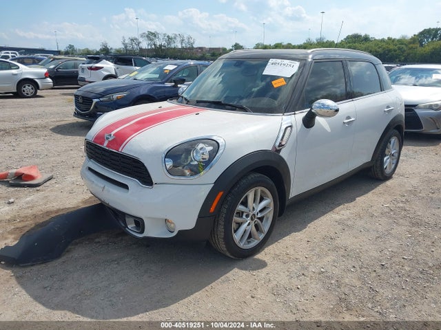 2013 MINI COUNTRYMAN WMWZC3C56DWP24833 Photo 1