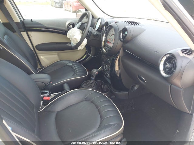 2013 MINI COUNTRYMAN WMWZC3C56DWP24833 Photo 4