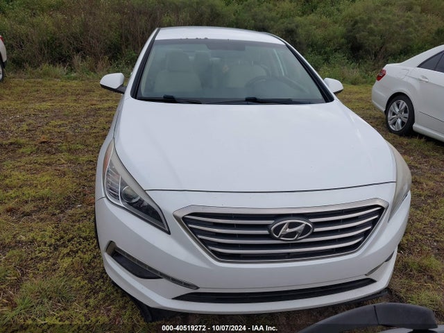 Hyundai SONATA SE 2015 5NPE24AF4FH186387 Image 12
