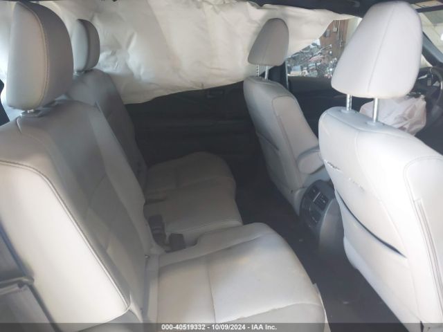 5FNYF8H58NB013085 Honda Passport Awd Ex-l