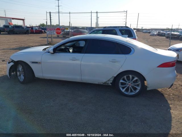 SAJBD4FX9JCY59338 Jaguar Xf 25t Premium