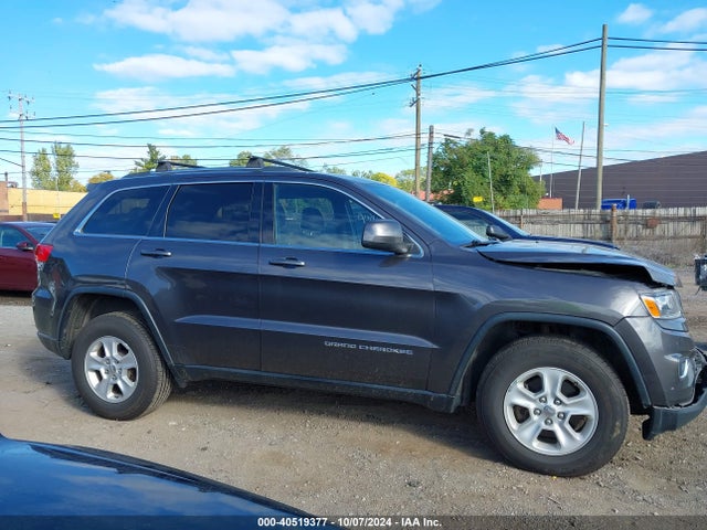 1C4RJFAG5FC778272 Jeep Grand Cherokee Laredo