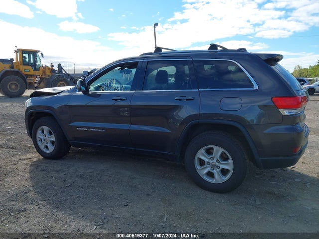 1C4RJFAG5FC778272 Jeep Grand Cherokee Laredo