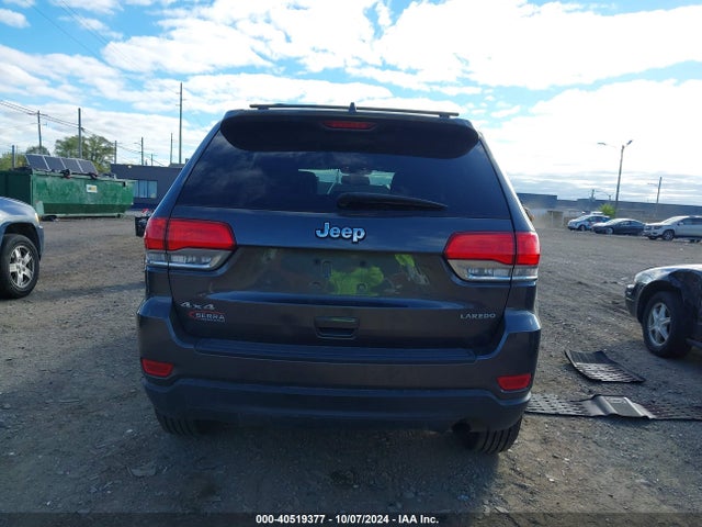 1C4RJFAG5FC778272 Jeep Grand Cherokee Laredo