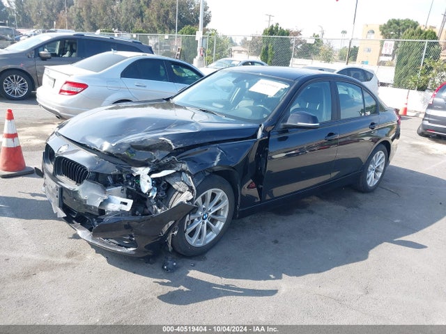 BMW 320i 2016 WBA8A9C59GK618909 Image 2