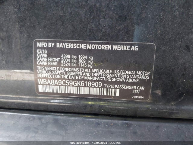 BMW 320i 2016 WBA8A9C59GK618909 Image 9