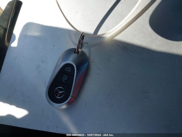 W1KAF4GB9PR130775 Mercedes-Benz C 300 Sedan