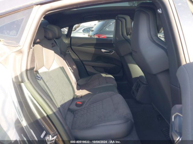 WAUFJBFW8N7010267 Audi E-tron Gt Premium Plus Quattro