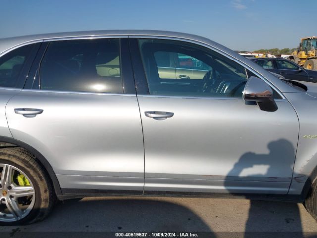 WP1AE2A26GLA62401 Porsche Cayenne E-hybrid S