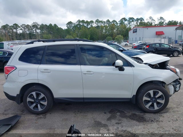Subaru Forester 2.5i Limited 2018 JF2SJAJC3JH431909 Image 13