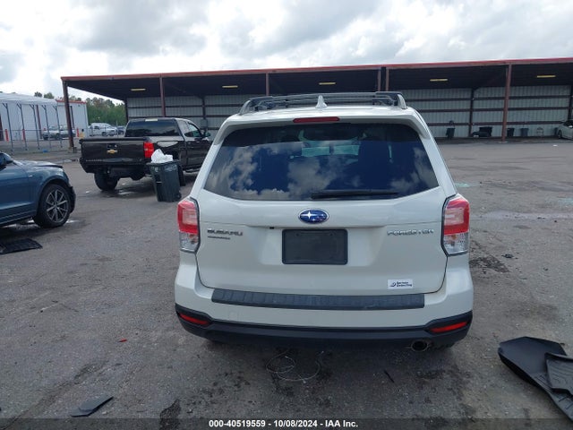 Subaru Forester 2.5i Limited 2018 JF2SJAJC3JH431909 Image 16