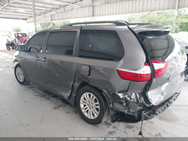 5TDYK3DC2GS758383 Toyota Sienna Xle Premium 8 Passenger