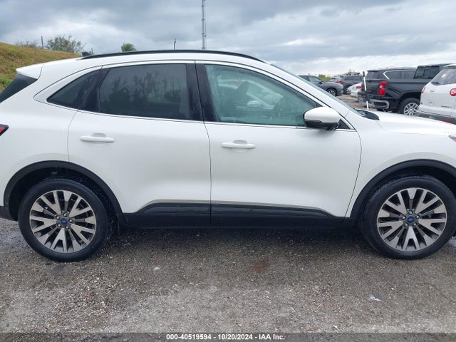Ford Escape Titanium 2020 1FMCU9J96LUB17304 Image 12