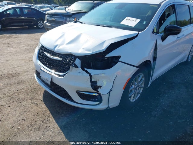 2C4RC1BG6RR129815 Chrysler Pacifica Touring L
